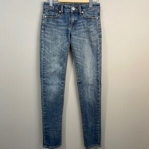 BCBG Maxazria Women's Faded Denim Low Rise Jeans Size 25